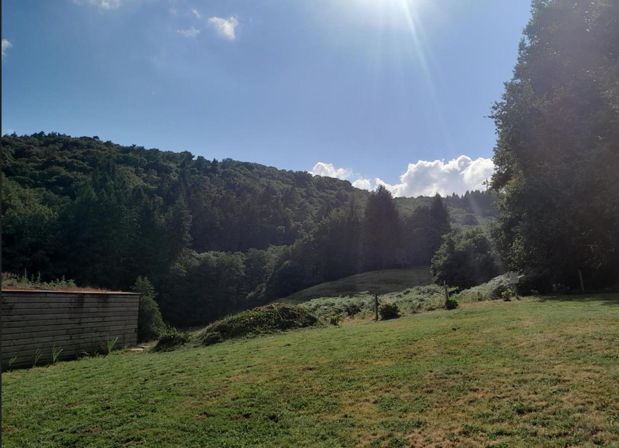 Chalet Charmant A Saint-Sylvestre Avec Terrasse Et Jardin Ambazac Екстериор снимка
